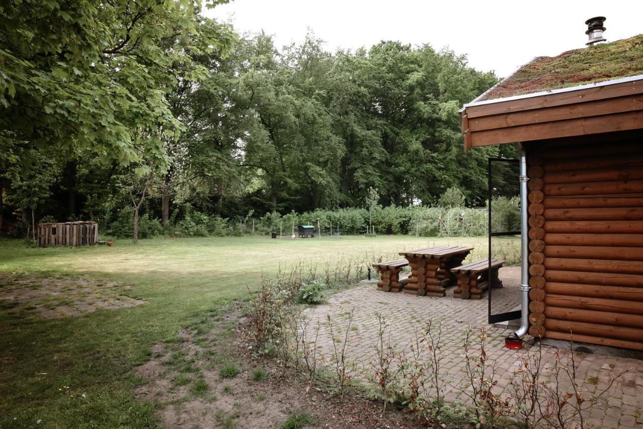 Bij De Appelhof Villa Valkenswaard Exterior photo
